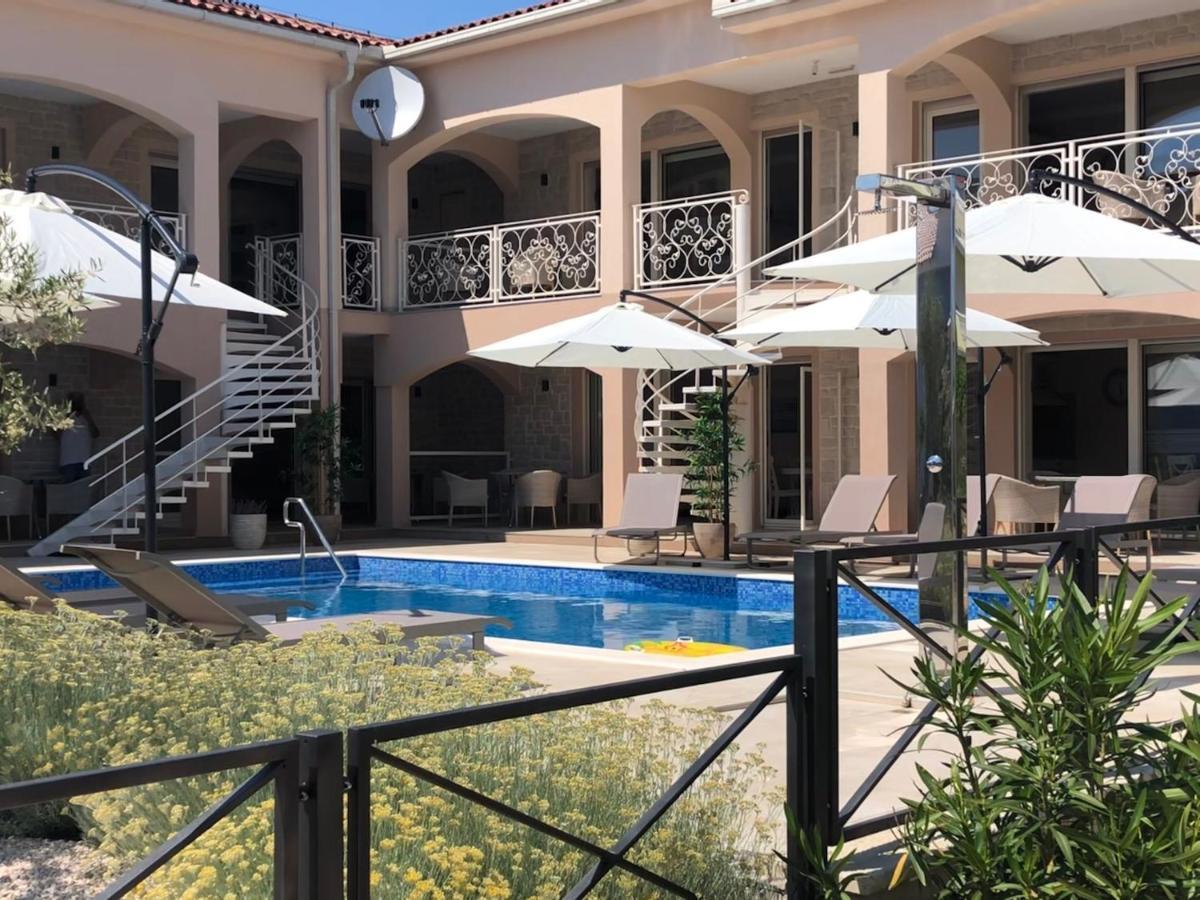 Villa Luka Lopar Exteriör bild