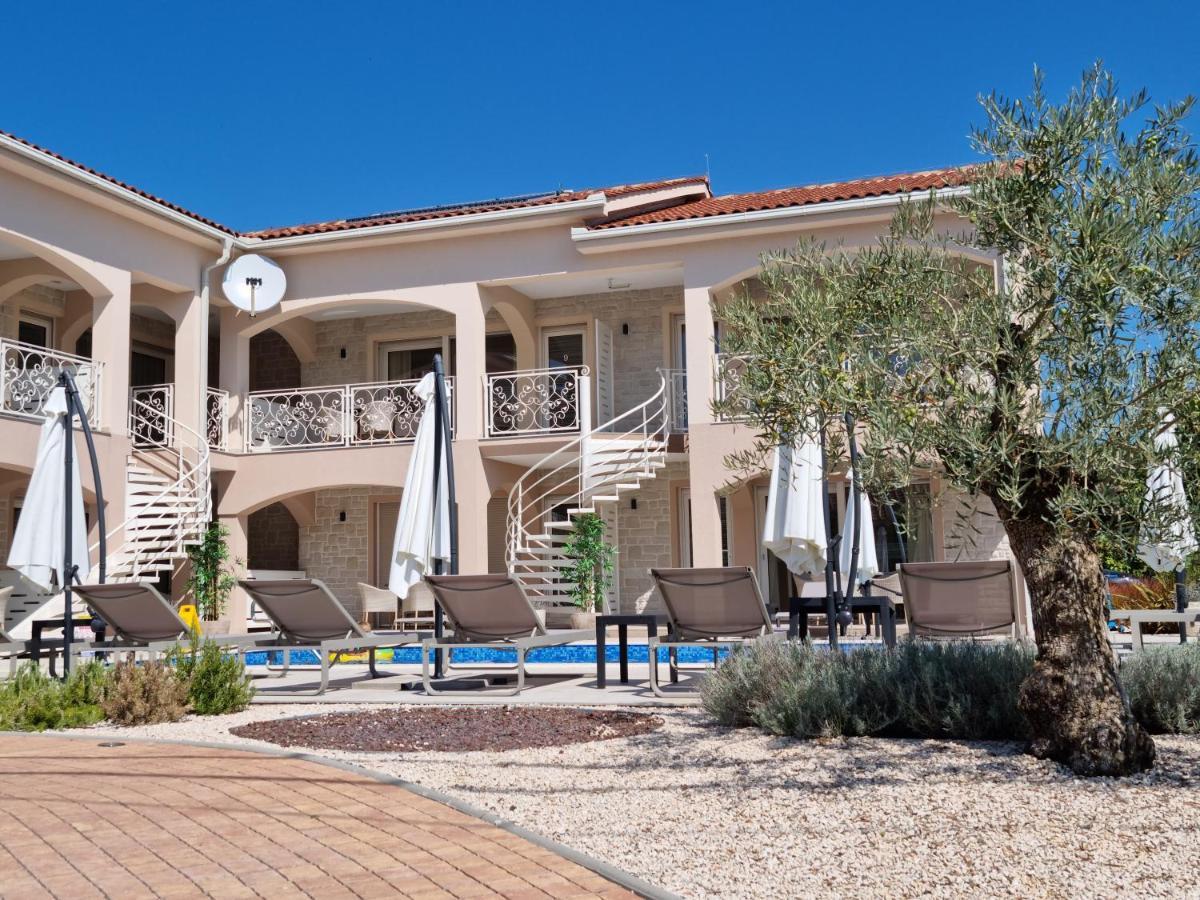 Villa Luka Lopar Exteriör bild