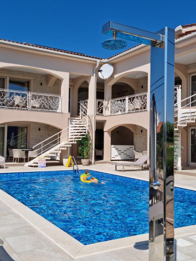 Villa Luka Lopar Exteriör bild
