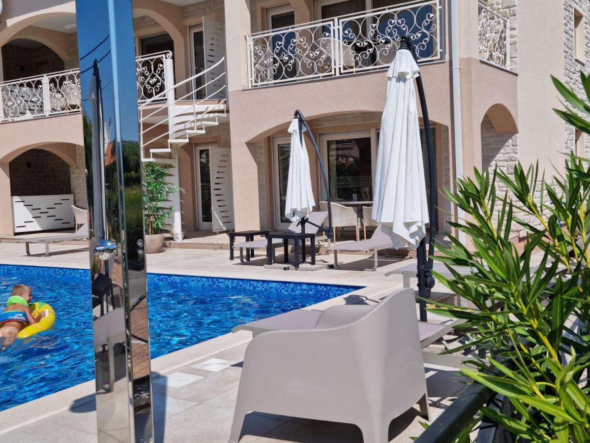 Villa Luka Lopar Exteriör bild